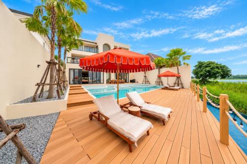 Lake House Pool Villa KTV&BBQ Peaceful Retreat in Pattaya