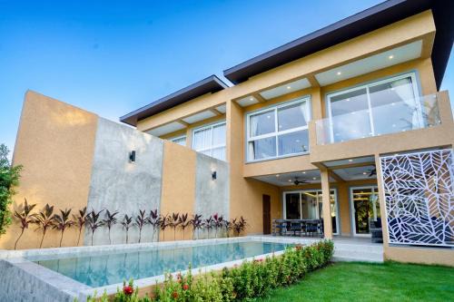 Lazura Villa Koh Chang in Ban Khlong Son