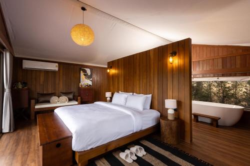 J Valley Resort in Pong Yaeng