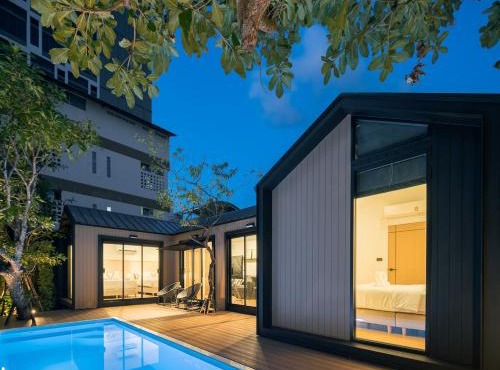 New! VIA Private Pool Villa 5 mins to BTS in Phra Khanong