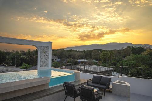 Thana Skypool villa in Chiang Mai