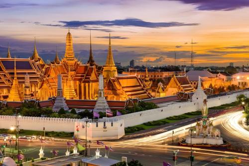 Znap Khaosan - สแนป ตรอกข้าวสาร รามบุตรี in Bang Bua Thong Railway Station