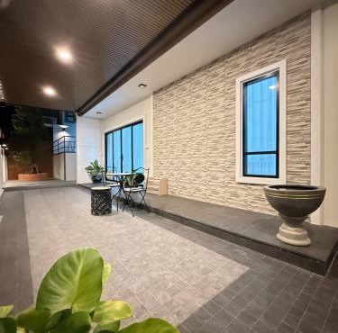 Happy Hours Pool Villa in Ban Khlong Hae