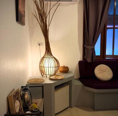 Alcove Bungalow in Hinkong
