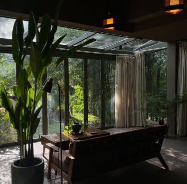 kind of green house in Ban Bung Mai
