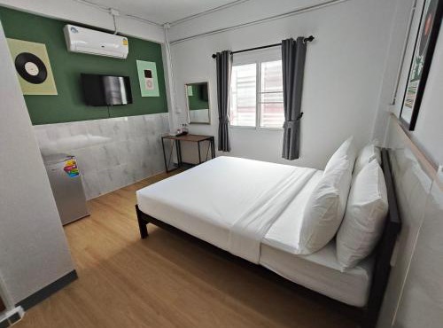 9TY hotel (ninety hotel) in Bangkok