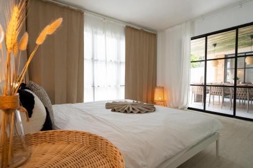Manao Pool Villa 40A - 5Mins Walk To Beach in Ko Lanta Yai