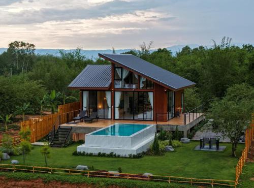 Solitude Villas in Lom Sak