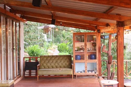 Boonrawd Hill Cafe & Homestay in Nopphitam