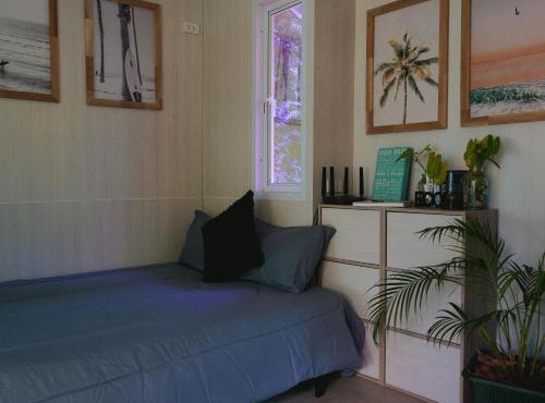 Three Palms - Beach Front Tiny House by SP Villa in Amphoe Koh Samui