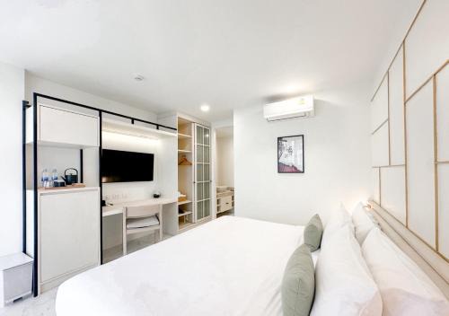 Tatami Hotel Phuket in Ban Ket Ho