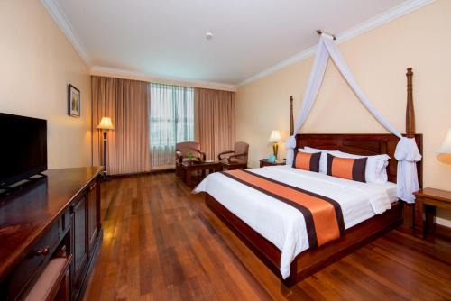 Pacific Hotel & Spa in Siem Reap