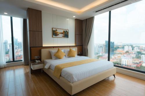 Champs Elysees Hotel & Suites in Phnom Penh