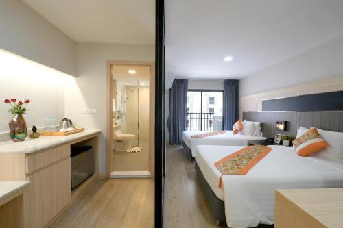 O2 Grand Suvarnabhumi Airport - Free Scheduled Shuttle from Hotel to Suvarnabhumi Airport in Bangkok