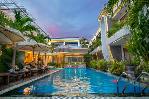 Cambana La Rivière Hotel in Battambang