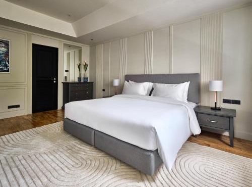 Floral Court Hotel & Residence Sukhumvit 13 in Bangkok