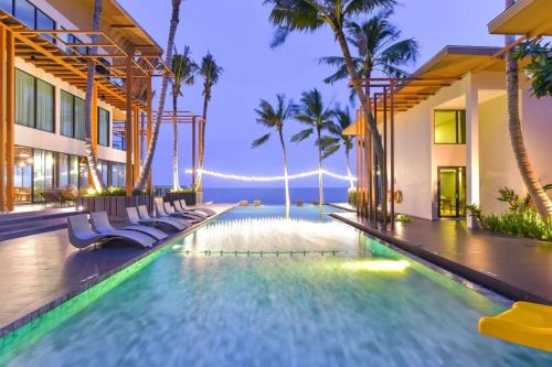 Eco Cozy Beachfront Resort Chaam in Cha Am