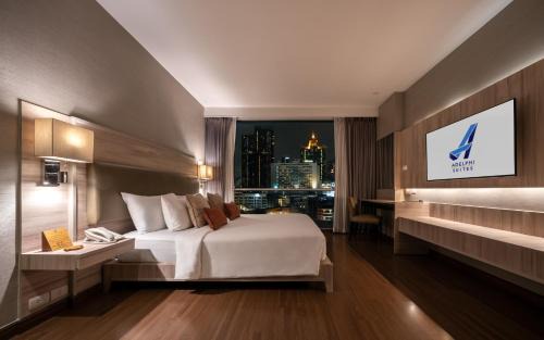Adelphi Suites Bangkok in Bangkok