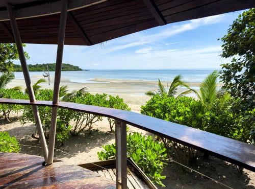 Kerfuffle Bay in Koh Rong Island