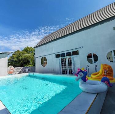 Windy Pool Villa Pattaya Private Entire house in Pattaya