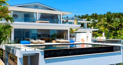 BLUE BUTTERFLY Luxury Pool Villa Koh Samui in Koh Samui