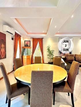 "Garden Palace" Huge Semi-4Bed Lux Pool Villa near Beach in Pattaya