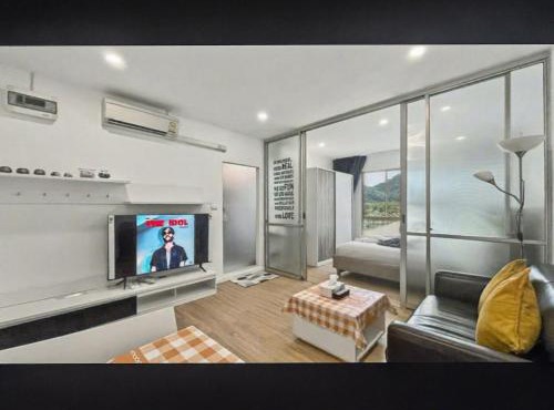 Dcondo Kathu - Top Floor 1 Bdr Condo with shared Pool in Kathu
