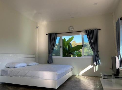 Mountain view Villa Private Tropical Garden in Chiang Dao
