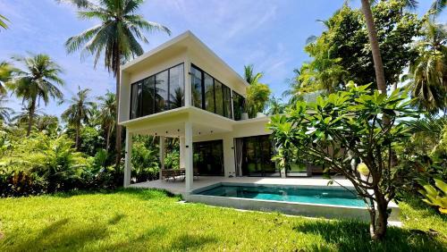 Four Moons Villa - Elegant 2BR - Private Pool - Hin Kong Beach in Wok Tum