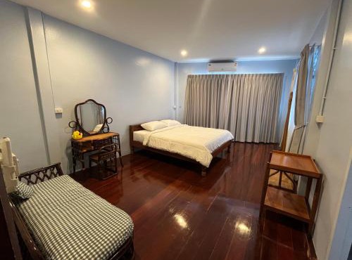 Saen Saran property in Sathani Bang Ramat