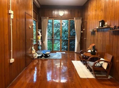 Whales Come to the River - Riverside - 3 rooms on 2nd floor in Ban Bang Phli Nua