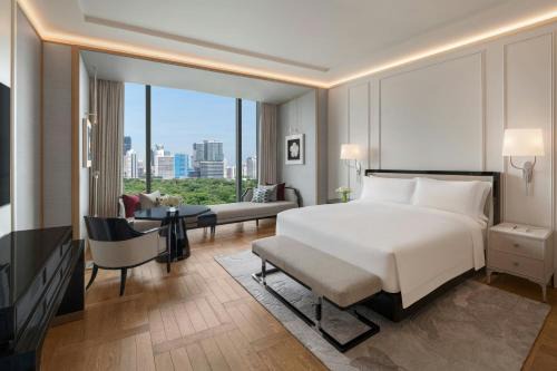 The Ritz-Carlton, Bangkok in Bangkok