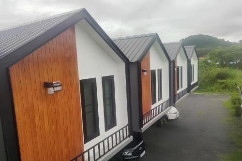 N&N HOUSE Laem Hin in Ban Laem Hin