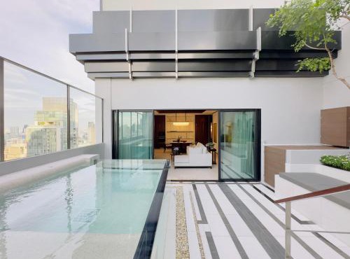 SILQ Hotel & Residence in Bangkok