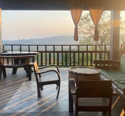 ภูคำฮ้อมคลิฟฟ์ลอดจ์ แอนด์ โฮมสเตย์ Phu come home cliff Lodge & Homestay in Ban Phu Hi