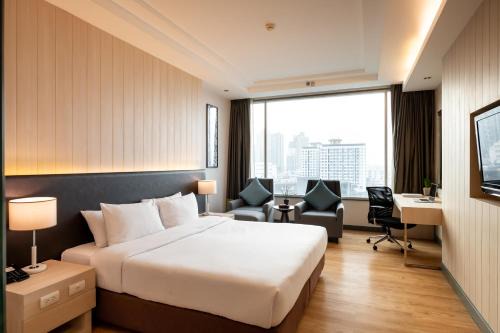 Jasmine Resort Hotel Bangkok BTS Phrakhanong in Bangkok