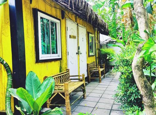 Do Dee cafe in Bangkok