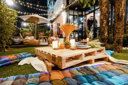 Wayha Hostel Don Mueang Airport in Bangkok