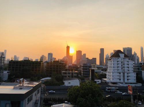 Alt Hotel Nana by UHG -Nearby Benjakitti Park & Queen Sirikit National Convention Center in Bangkok