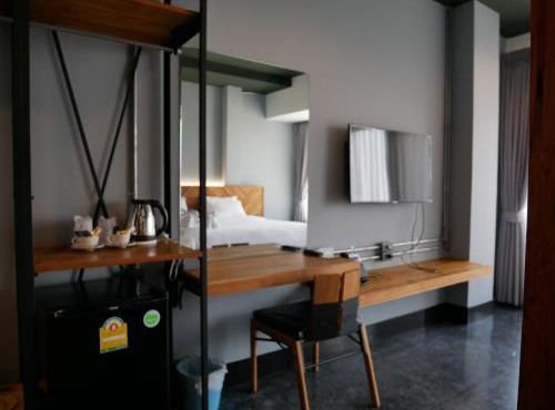 OU HOTEL in Phitsanulok