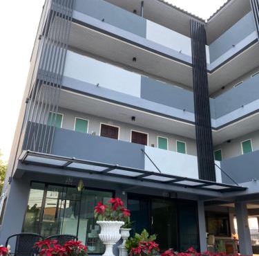 Aiyapach Inn in Chon Buri