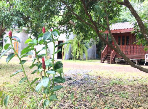 Baan Suan Kru Kob in Pak Phli