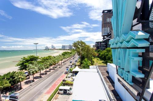 Wave Hotel Pattaya in Pattaya